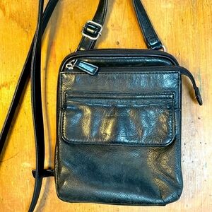 FINAL..FOSSIL Leather Crossbody Bag